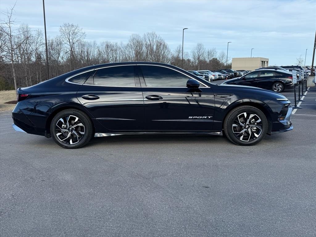 Used 2024 Hyundai Sonata SEL image 2
