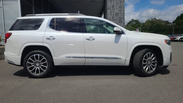 Used 2023 GMC Acadia Denali w/ Denali Ultimate Package AWD/4WD image 10