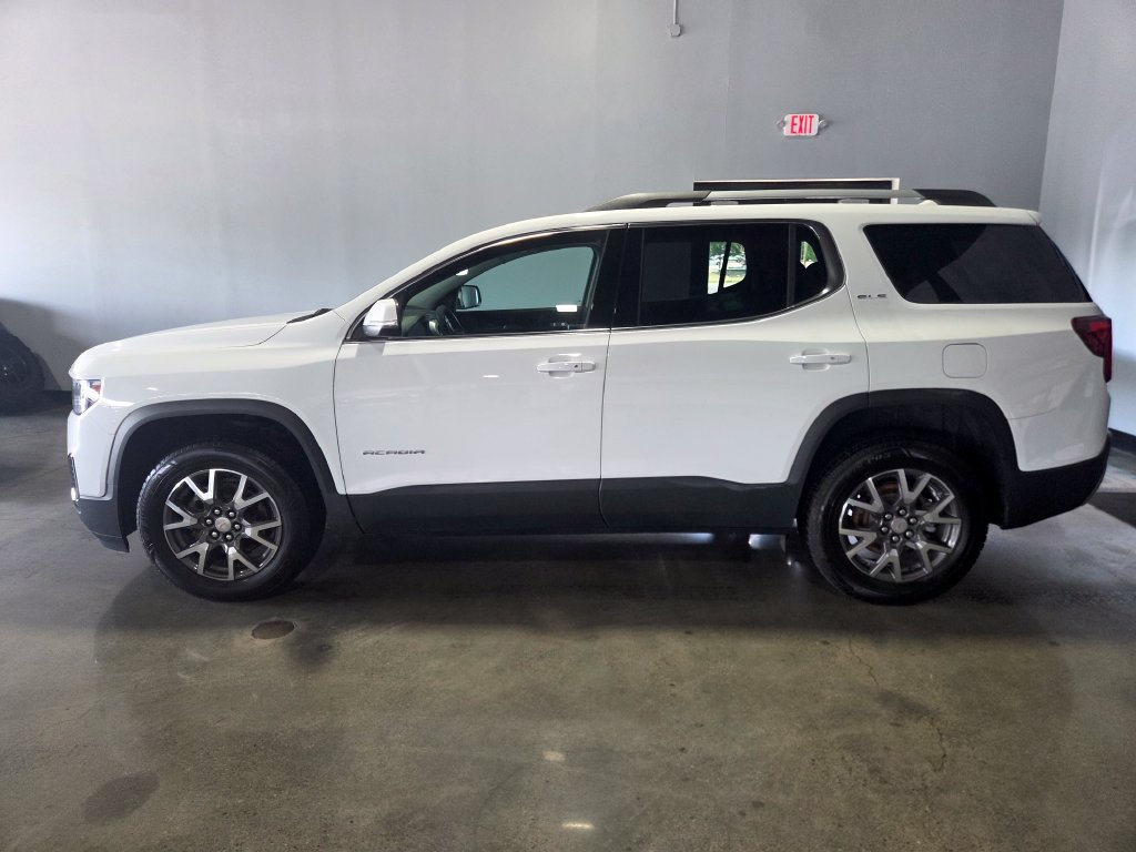 Used 2023 GMC Acadia SLE w/ Driver Convenience Package FWD image 5