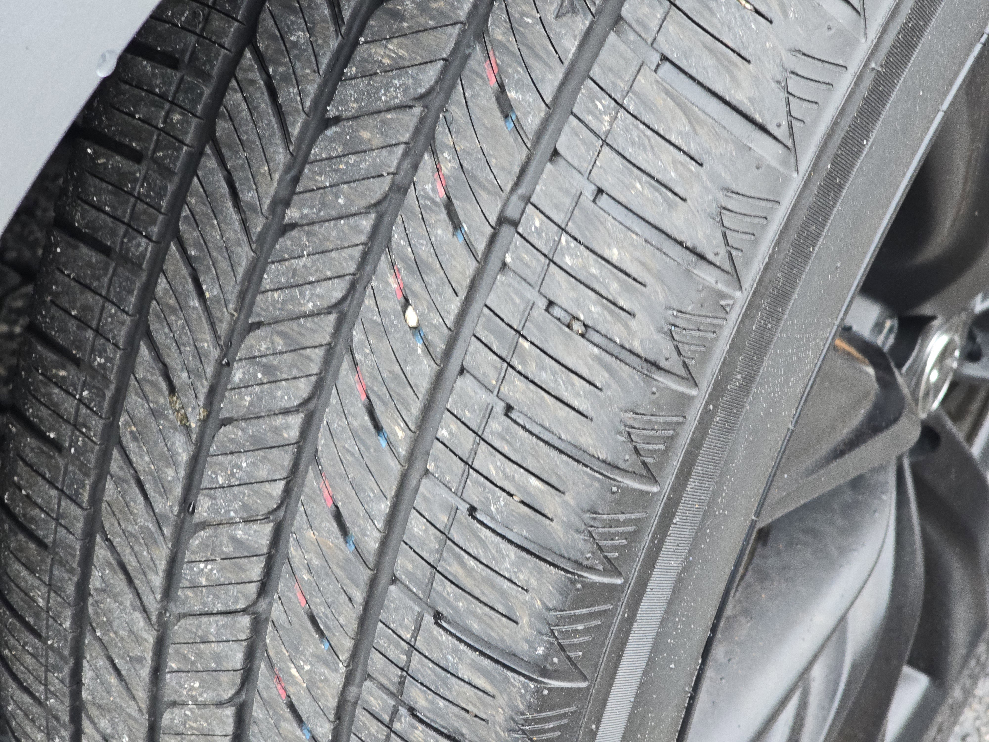 Used 2023 Lexus RX 500h F Sport w/ Accessory Package (Z1) AWD/4WD image 14