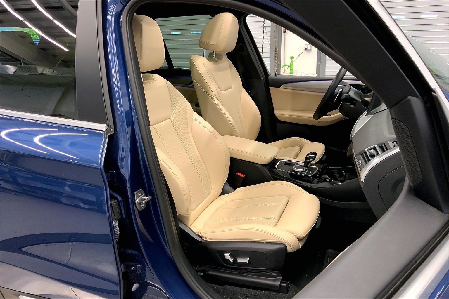 Used 2023 BMW X3 xDrive30i w/ Premium Package AWD/4WD image 19
