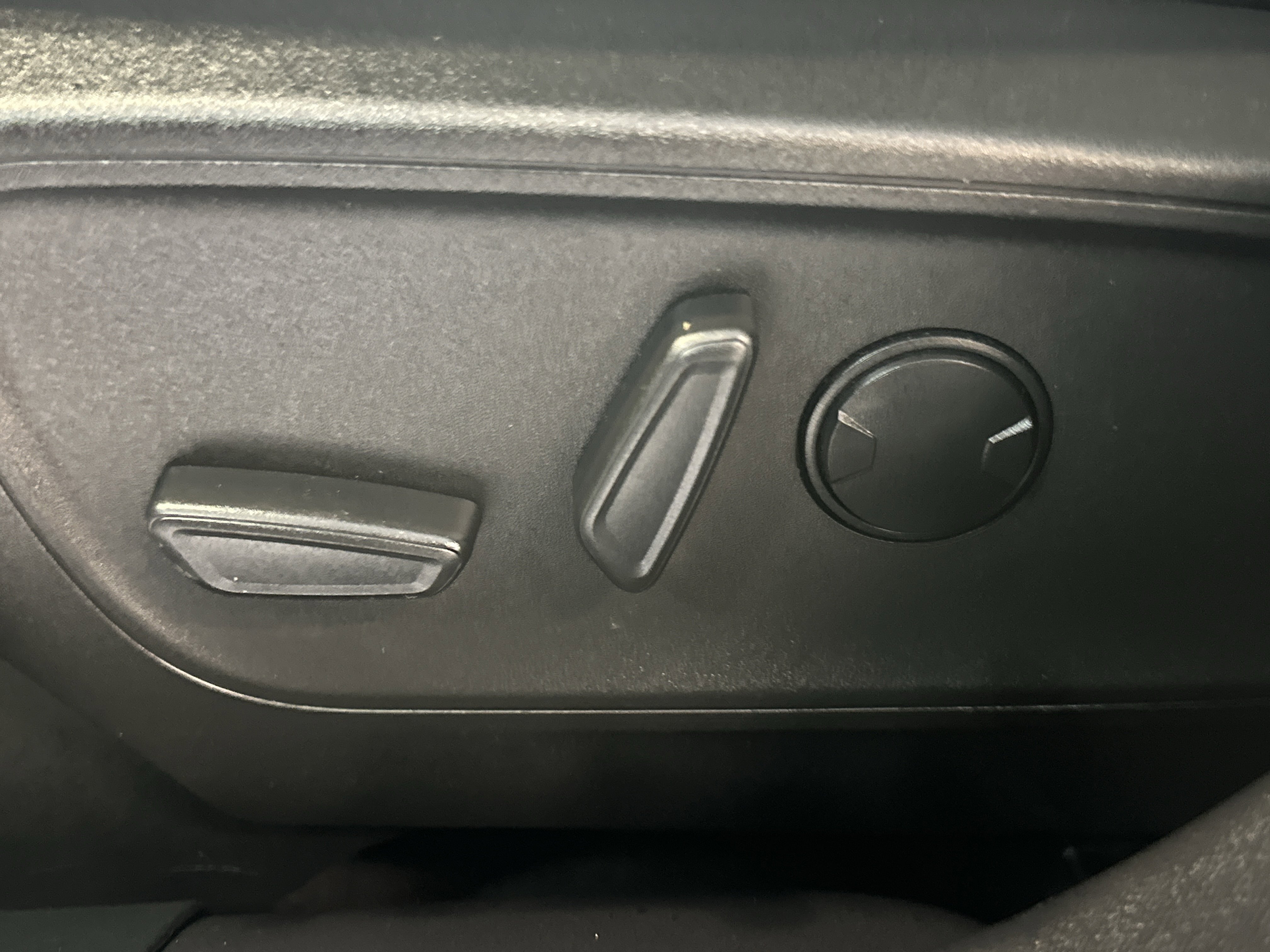 Used 2023 Ford Escape Active image 23