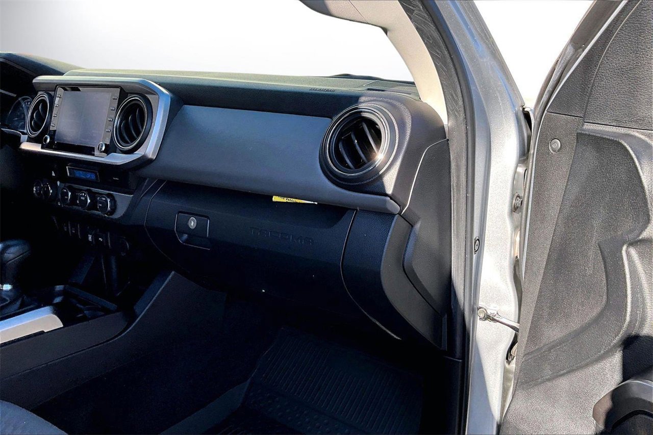 Used 2023 Toyota Tacoma SR5 image 18