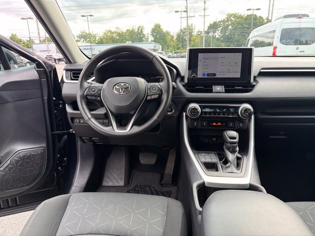 Used 2025 Toyota RAV4 XLE w/ Weather Package AWD/4WD image 16