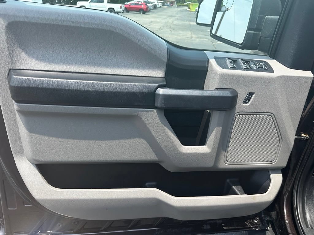 Used 2019 Ford F150 XL w/ Equipment Group 101A Mid AWD/4WD image 11