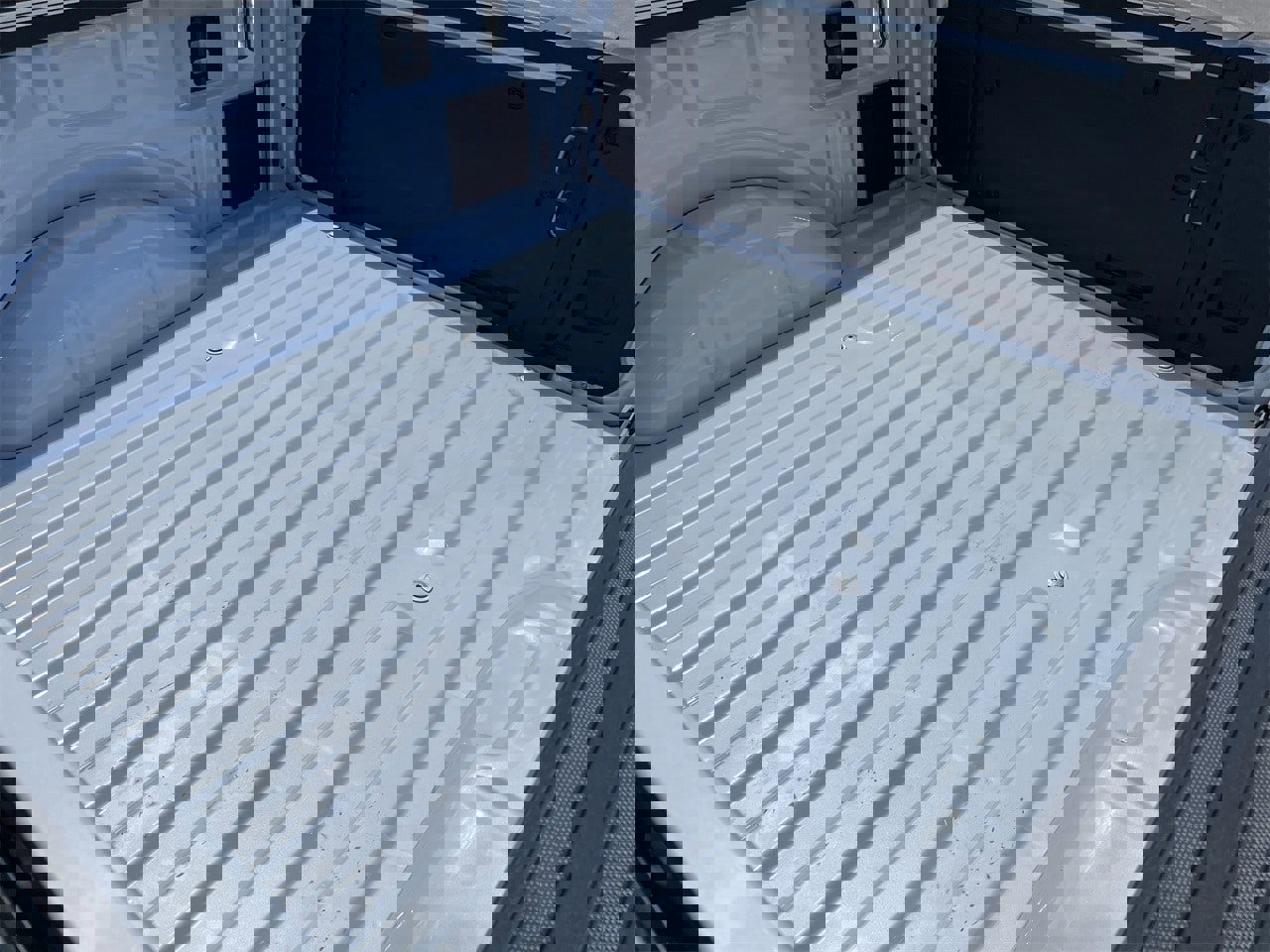 New 2025 Ford F150 Lariat w/ Equipment Group 501A Mid image 28