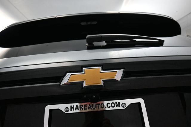 Used 2026 Chevrolet Traverse LT w/ Driver Confidence Package FWD image 28