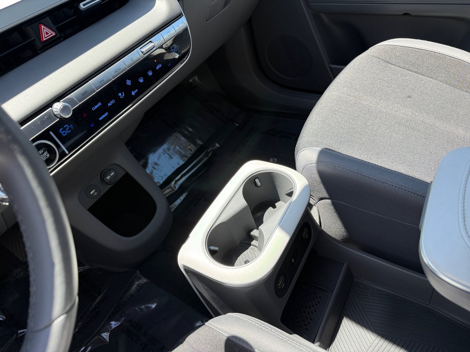 Certified 2024 Hyundai Ioniq 5 SEL RWD image 13