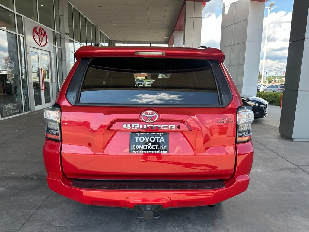 Used 2021 Toyota 4Runner SR5 AWD/4WD image 6