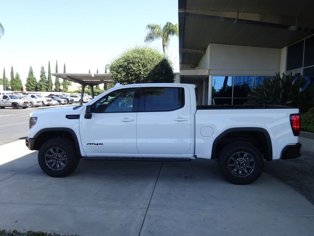 New 2026 GMC Sierra 1500 AT4X w/ LPO, Black Badging Package AWD/4WD image 4