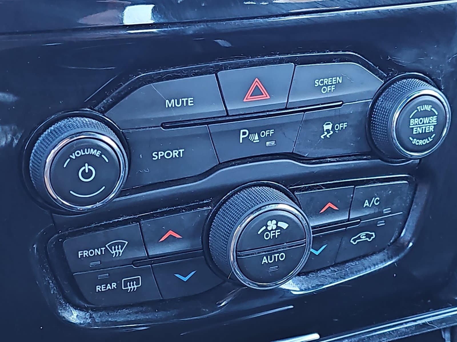 Used 2021 Chrysler 300 S RWD image 21