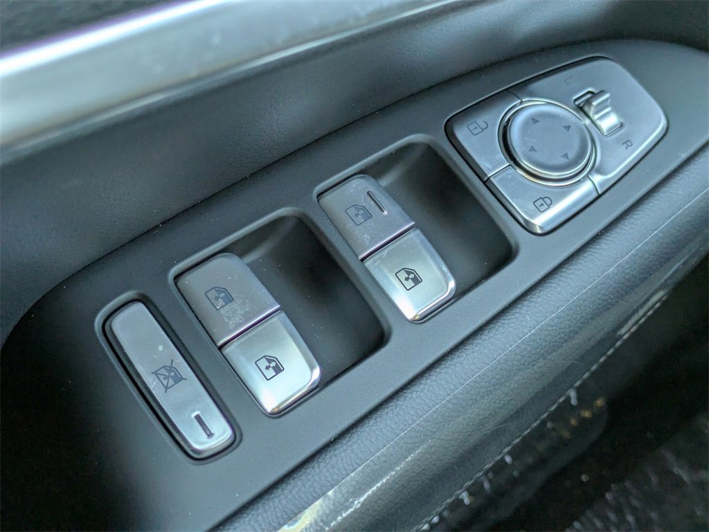 New 2026 Genesis G70 2.5T image 25