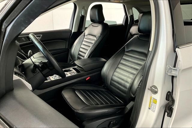 Used 2022 Ford Edge SEL w/ Convenience Package image 25