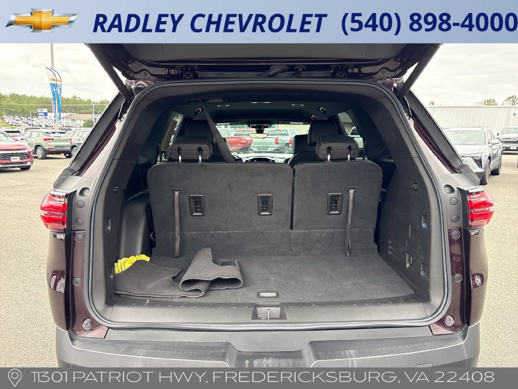 Certified 2023 Chevrolet Traverse LT w/ Rear Camera Mirror Package FWD image 14