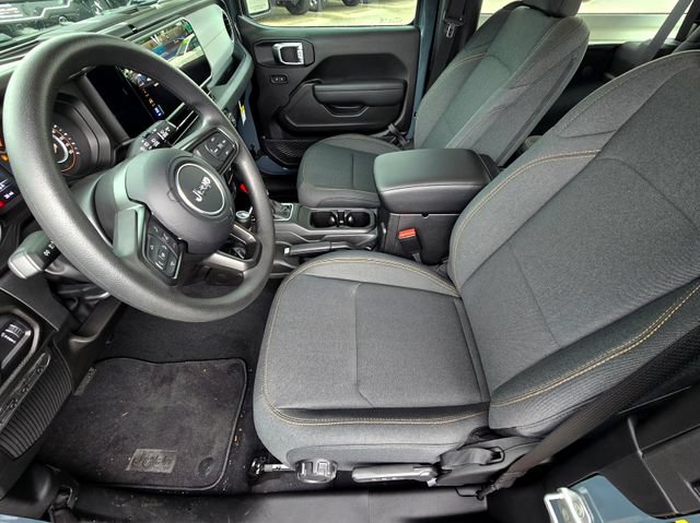 New 2026 Jeep Wrangler Sport AWD/4WD image 20