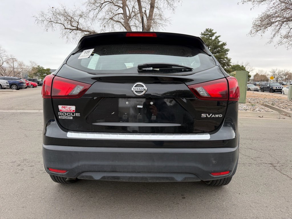 Used 2018 Nissan Rogue Sport SV image 8