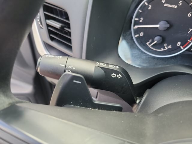 Used 2024 Nissan Rogue S AWD/4WD image 24