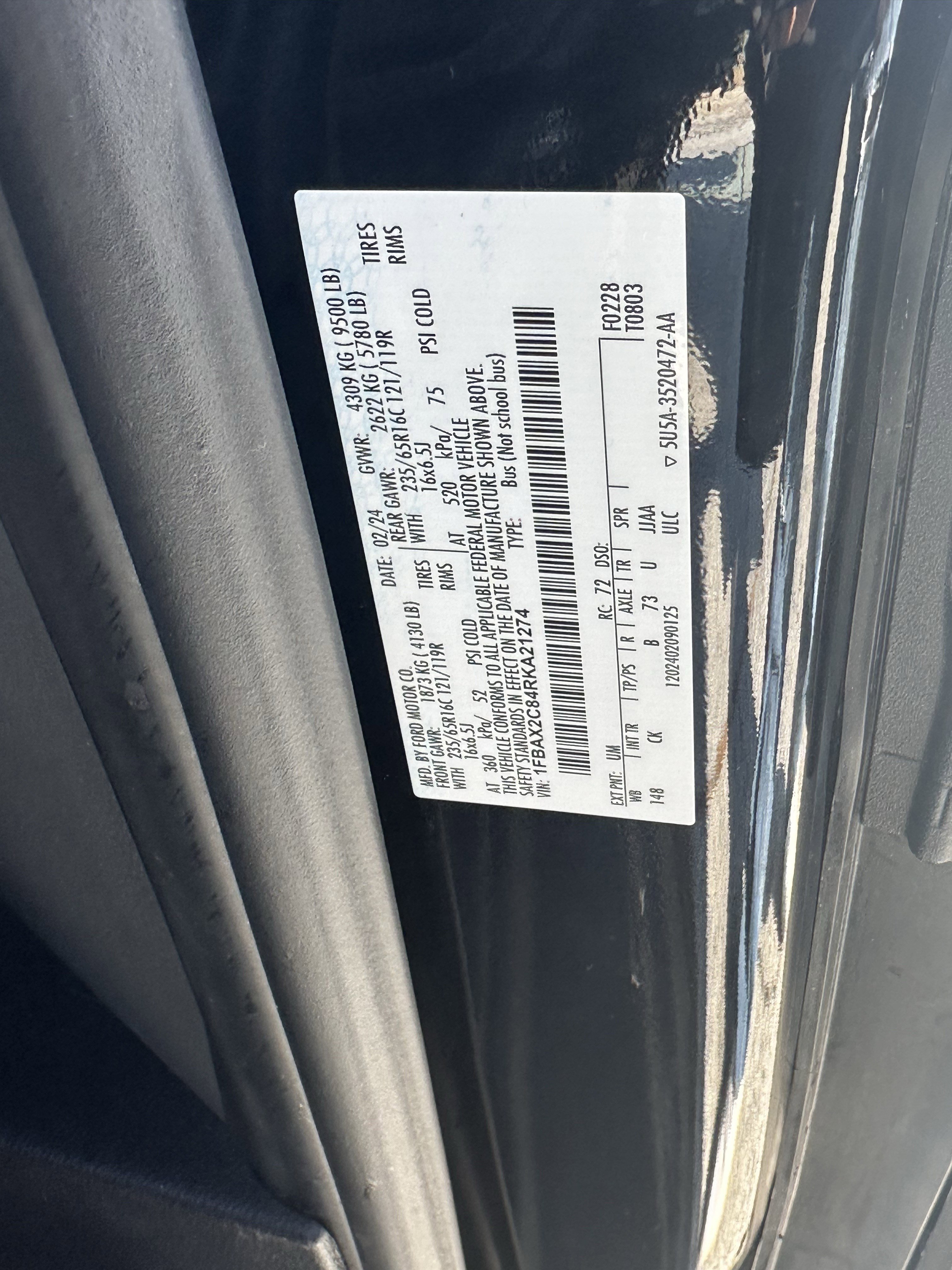 Used 2024 Ford Transit 350 XLT image 33