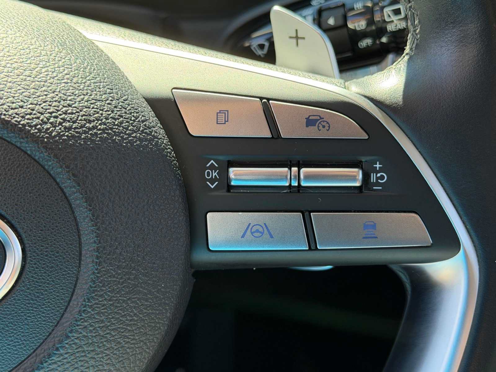Used 2024 Hyundai Palisade SEL FWD image 18