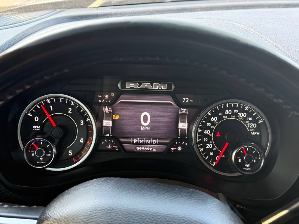 Used 2022 RAM 5500 Laramie AWD/4WD image 7