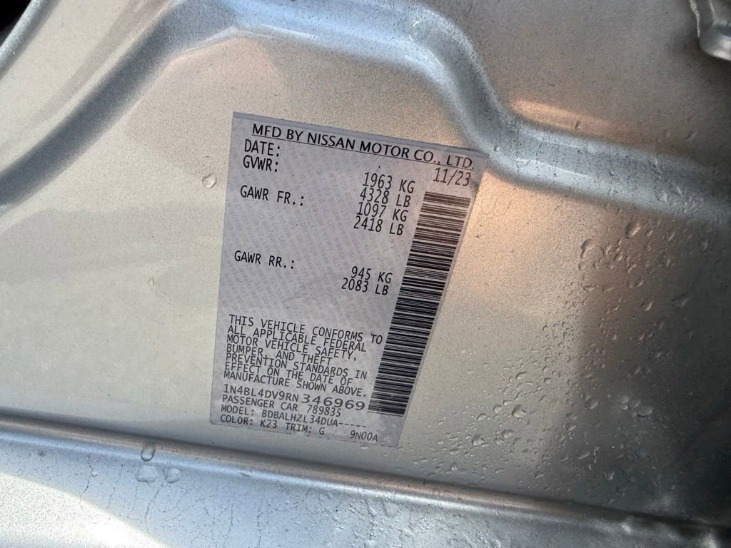 Used 2024 Nissan Altima 2.5 SV FWD image 19