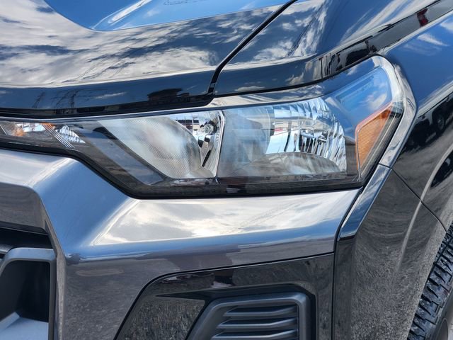 Used 2024 Chevrolet Colorado LT w/ LT Convenience Package II RWD image 9