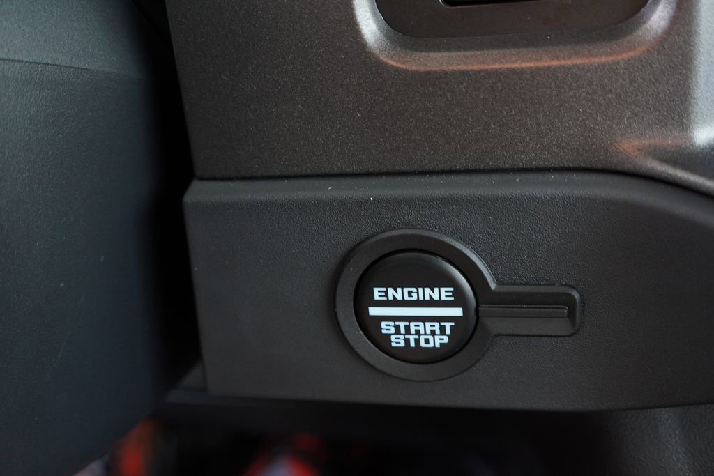 Certified 2025 Ford Bronco 2-Door w/ Sasquatch Package image 28