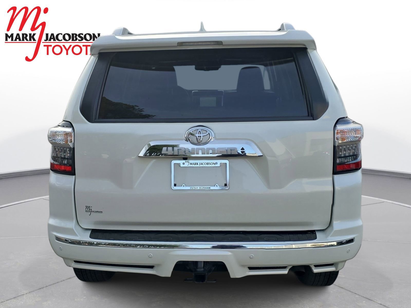 Used 2023 Toyota 4Runner Limited image 11