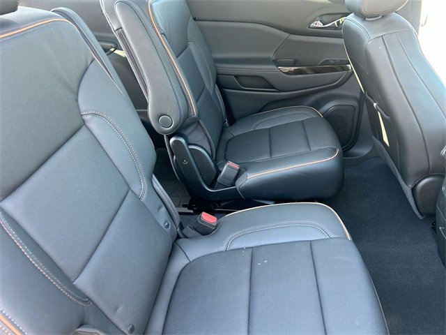 Used 2023 GMC Acadia AT4 w/ Technology Package image 27