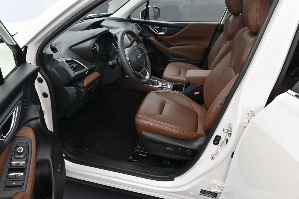 Used 2019 Subaru Forester Touring w/ Popular Package #3 AWD/4WD image 17