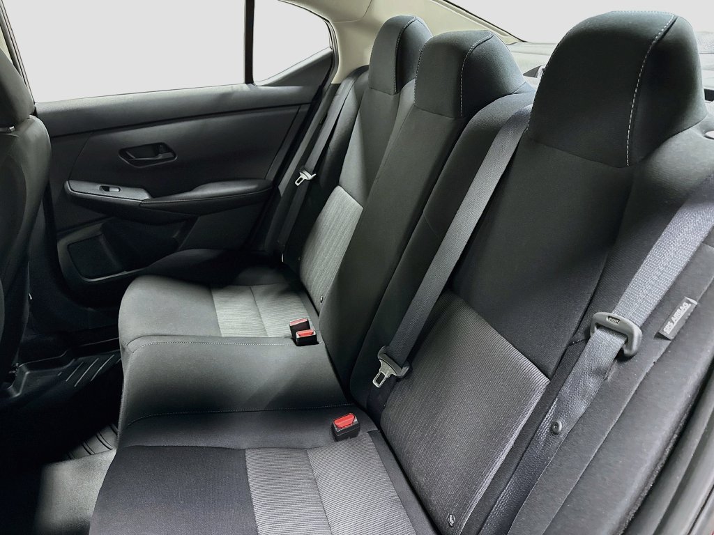 Used 2024 Nissan Sentra SV FWD image 23