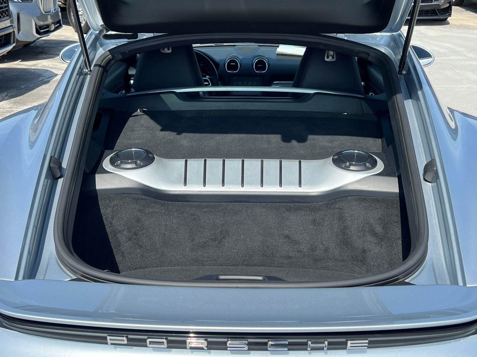 Used 2018 Porsche 718 Cayman RWD image 16