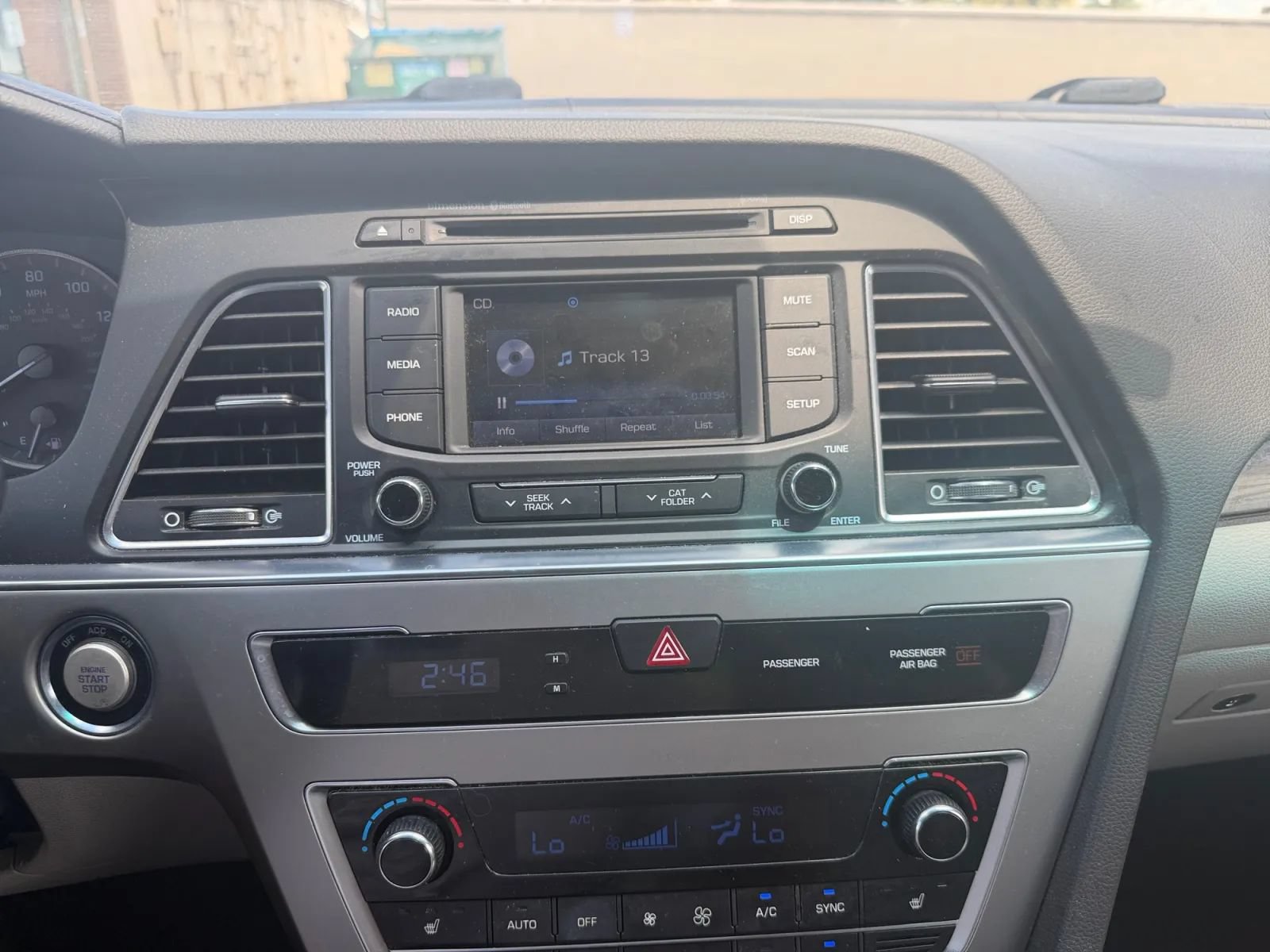 Used 2015 Hyundai Sonata Limited FWD image 23