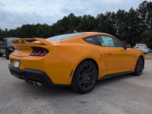 New 2026 Ford Mustang GT Premium w/ GT Performance Package RWD image 4