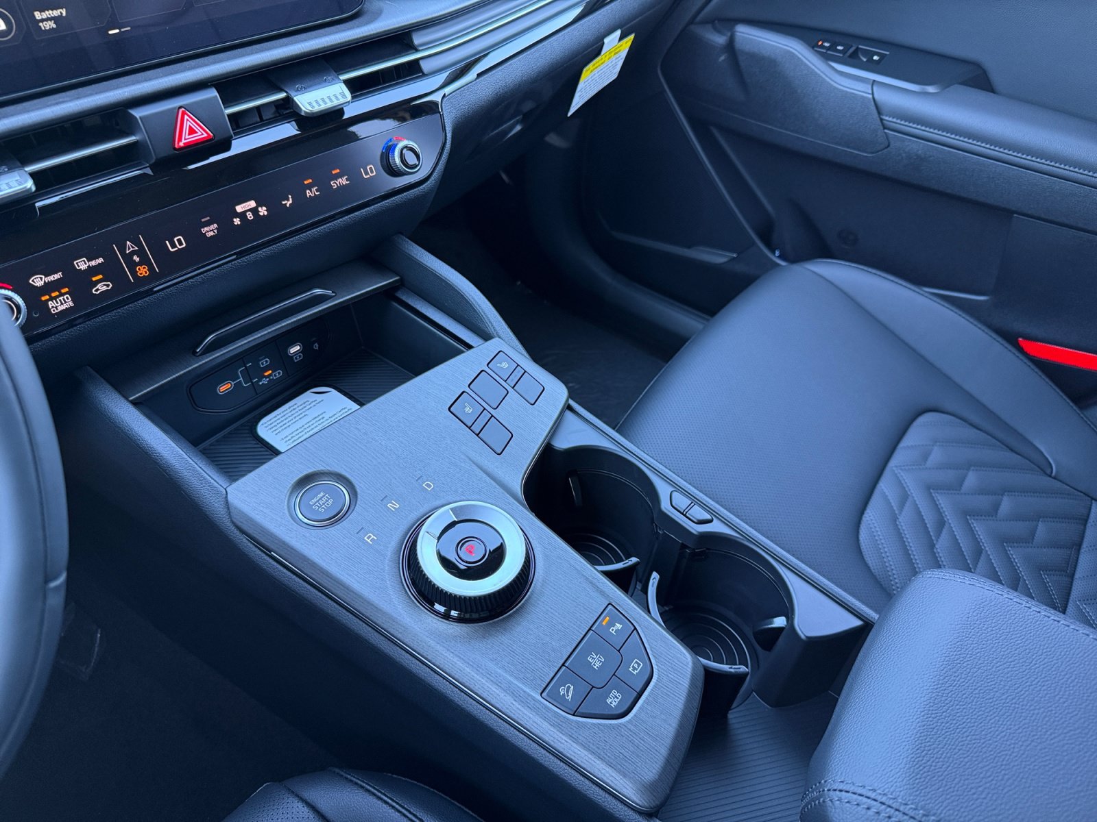 New 2026 Kia Sportage X-Line AWD/4WD image 13