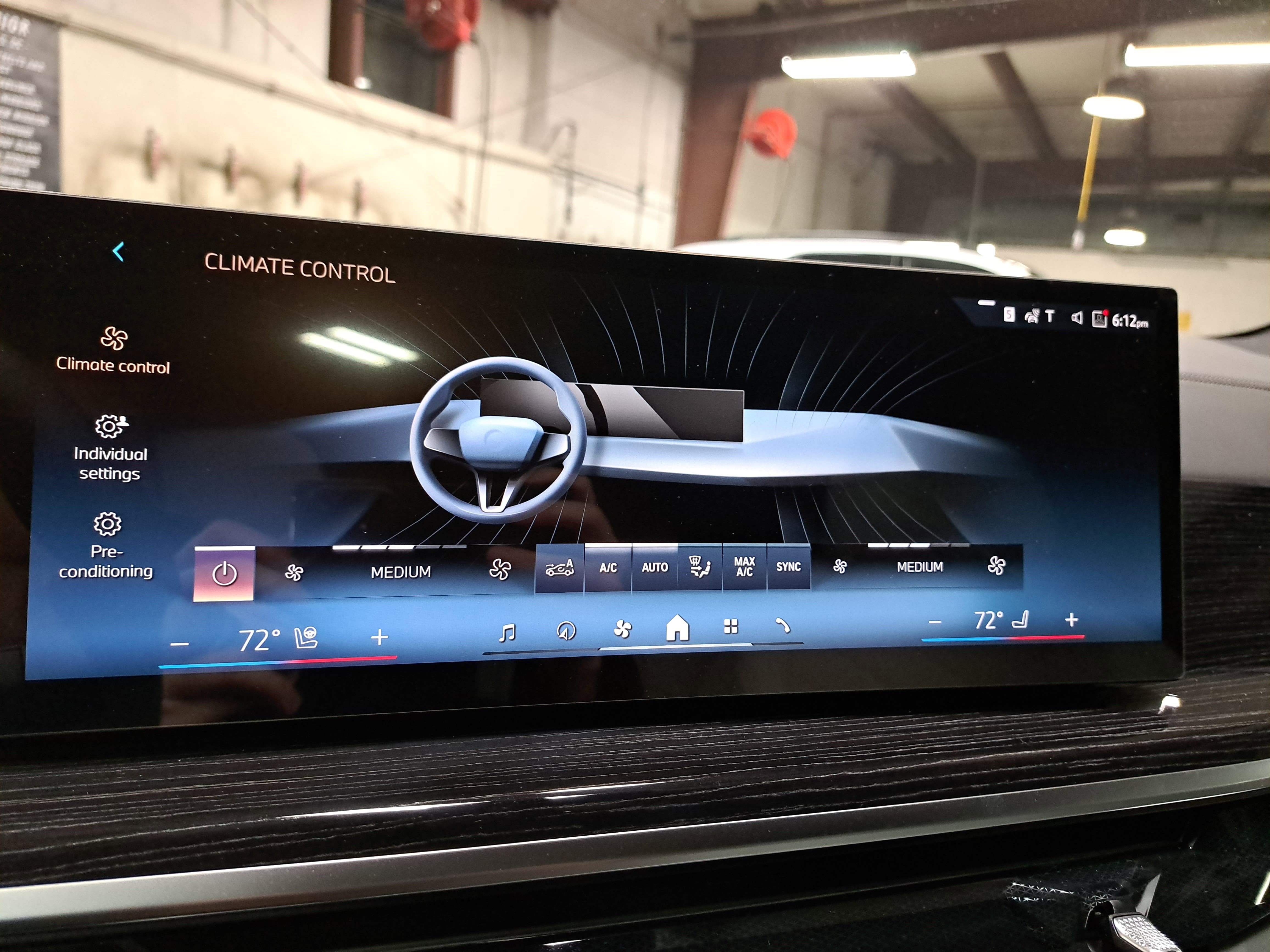 New 2026 BMW X5 xDrive40i w/ M Sport Package image 23