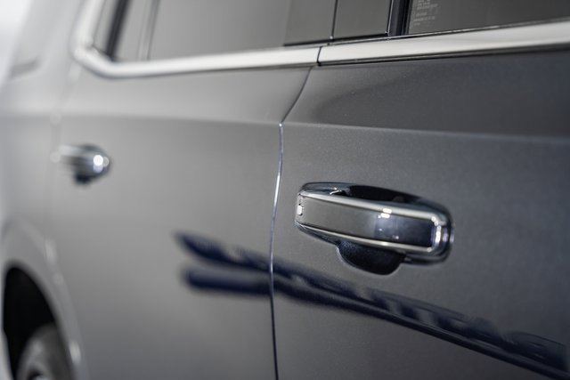 Used 2022 Chevrolet Tahoe High Country image 17