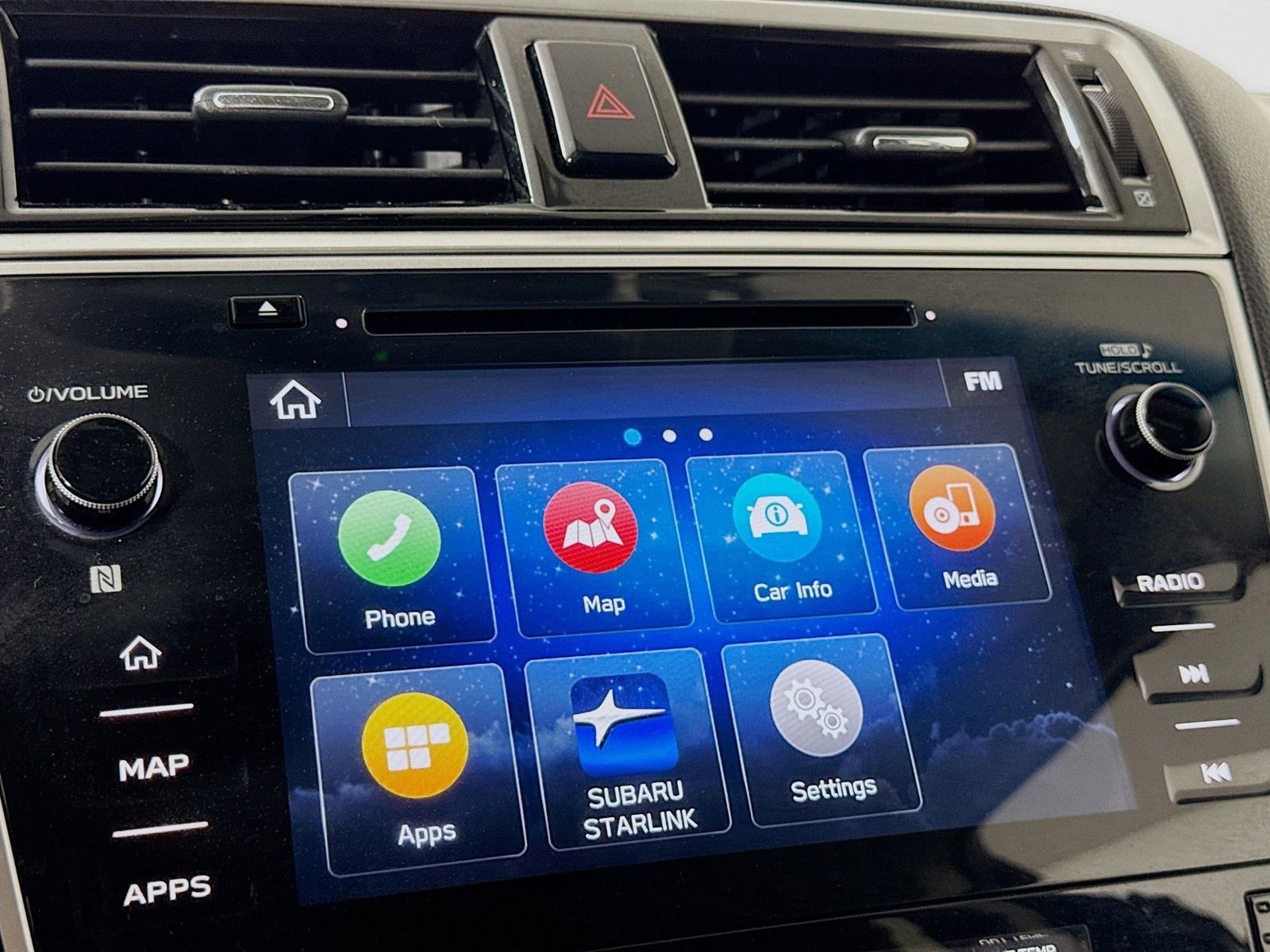 Used 2019 Subaru Outback 2.5i Limited AWD/4WD image 17