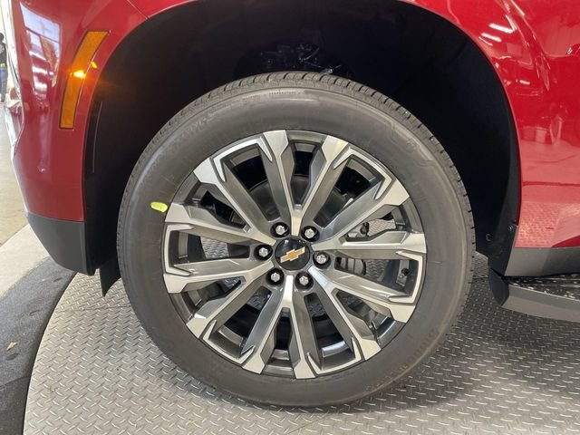 New 2026 Chevrolet Suburban High Country w/ Sun And Tow Package AWD/4WD image 10