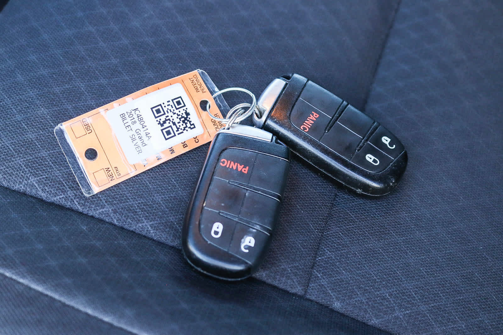 Used 2018 Jeep Grand Cherokee Laredo RWD image 26