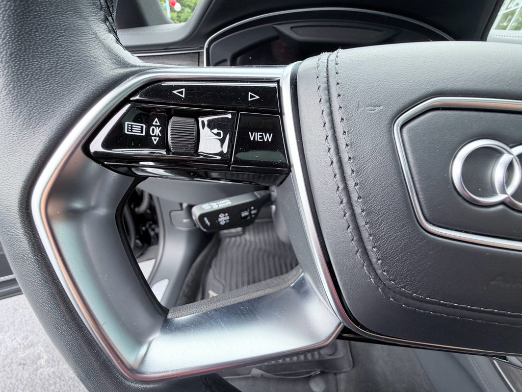 Used 2022 Audi A8 L 3.0T AWD/4WD image 14