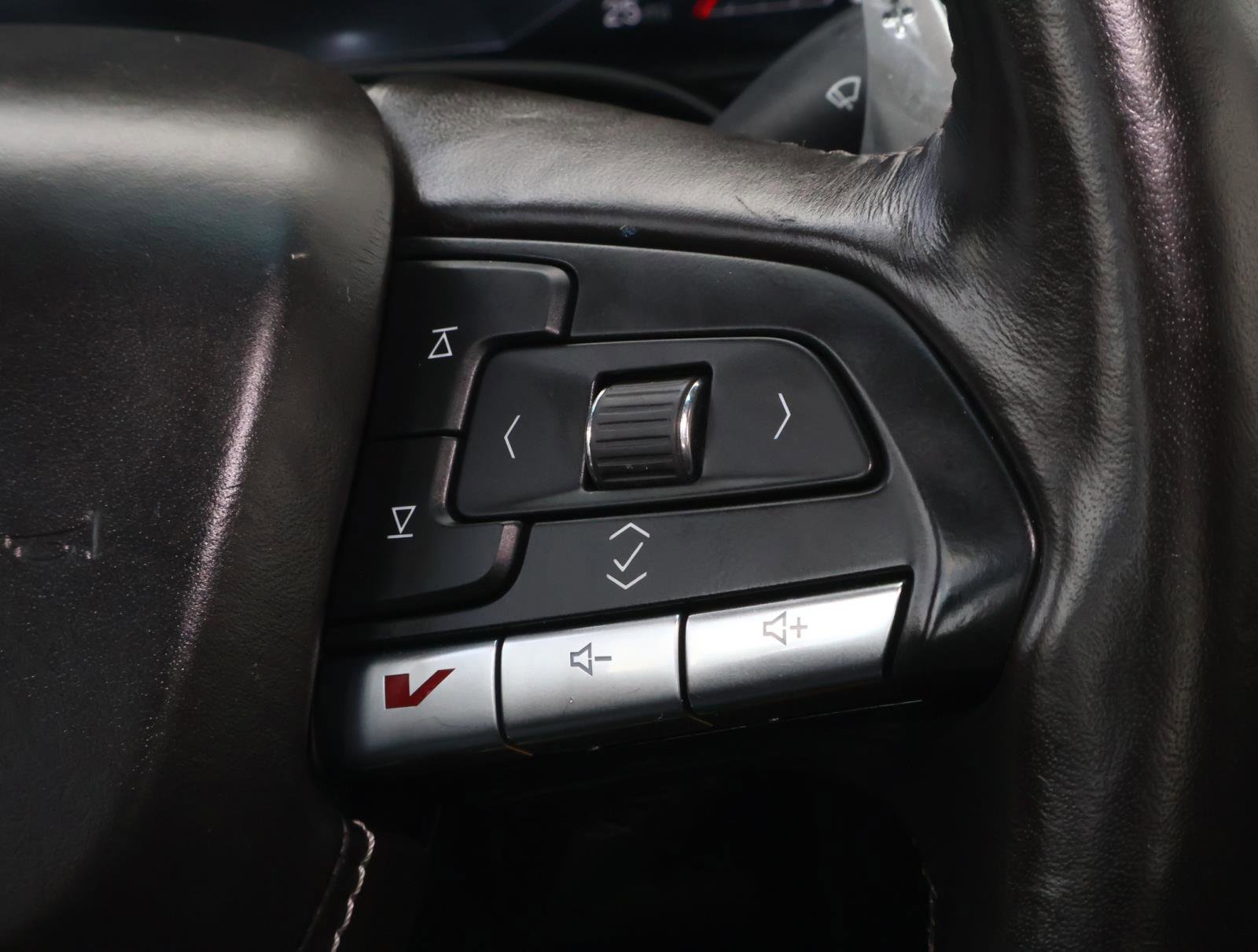 Certified 2022 Cadillac CT4 V w/ Navigation Package image 28