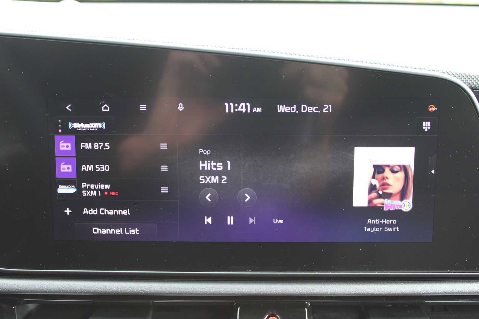 New 2025 Kia Niro EX image 38