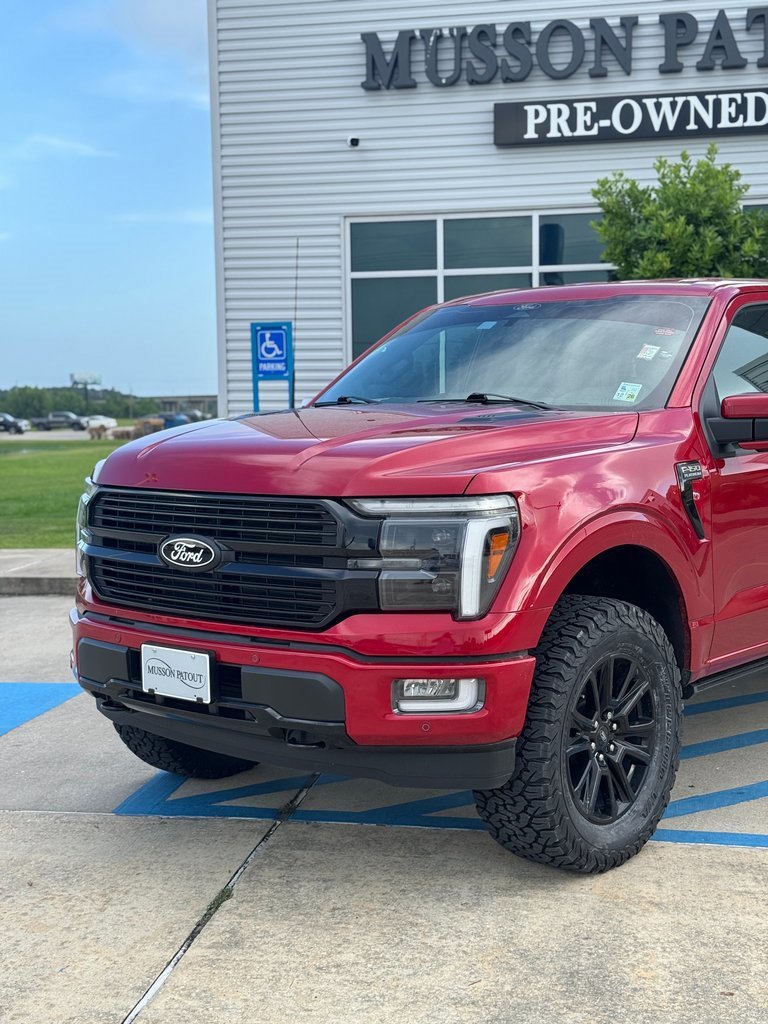 Used 2024 Ford F150 Platinum w/ FX4 Off-Road Package image 2