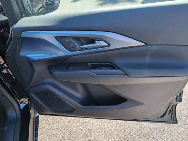 New 2026 Chevrolet Equinox EV LT image 11