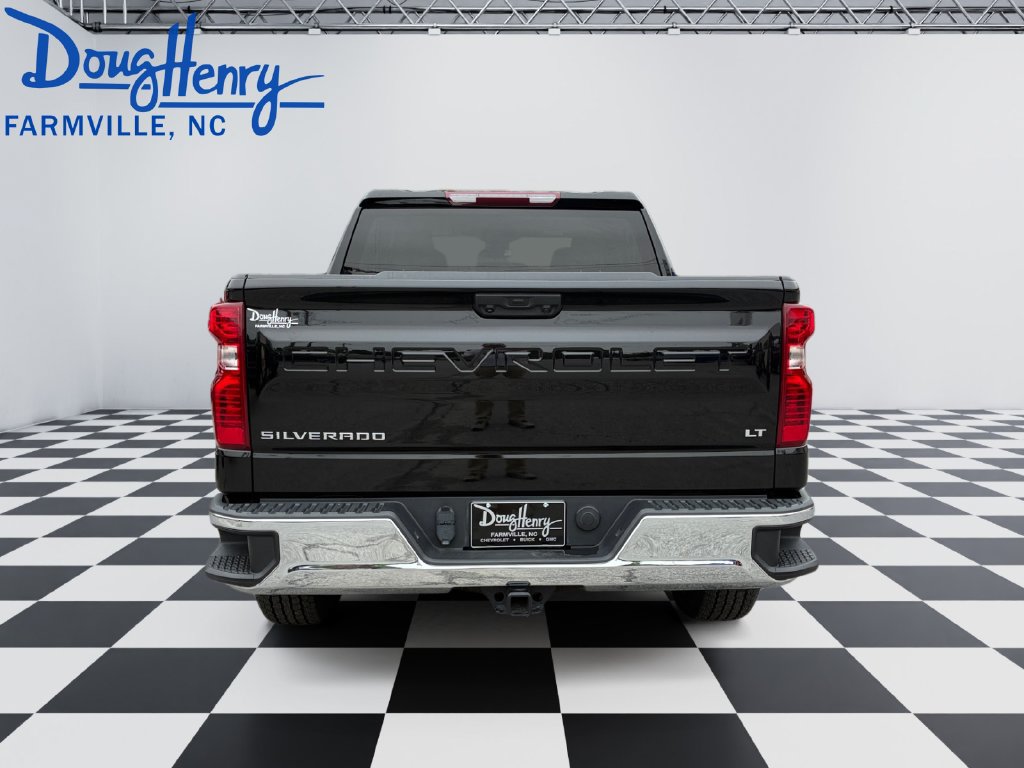 Used 2023 Chevrolet Silverado 1500 LT AWD/4WD image 4