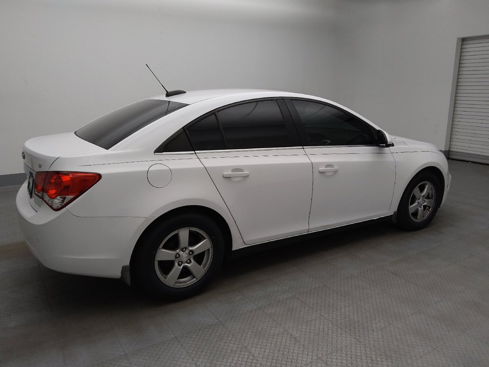 Used 2016 Chevrolet Cruze LT w/ Enhanced Safety Package FWD image 10