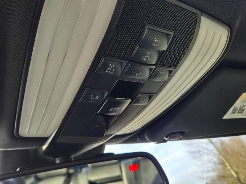 Used 2012 Mercedes-Benz E 350 BlueTEC Sedan image 24