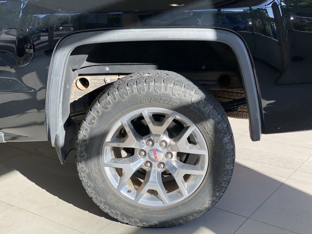 Used 2018 GMC Sierra 1500 SLT w/ SLT Premium Package AWD/4WD image 13