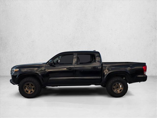 Used 2016 Toyota Tacoma SR5 w/ SR5 Appearance Package (SN) image 9